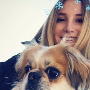 Meet your Posher, Abby